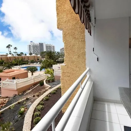 Tantulia Borinquen 215 Tenerife * プラヤ・デ・ラス・アメリカス
